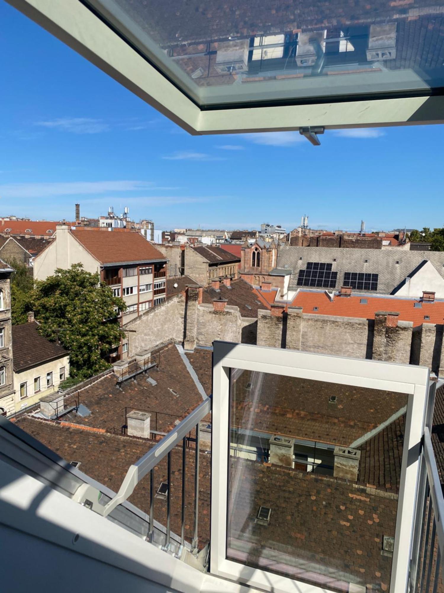 R77 Apartment Downtown - Penthouse Будапеща Екстериор снимка