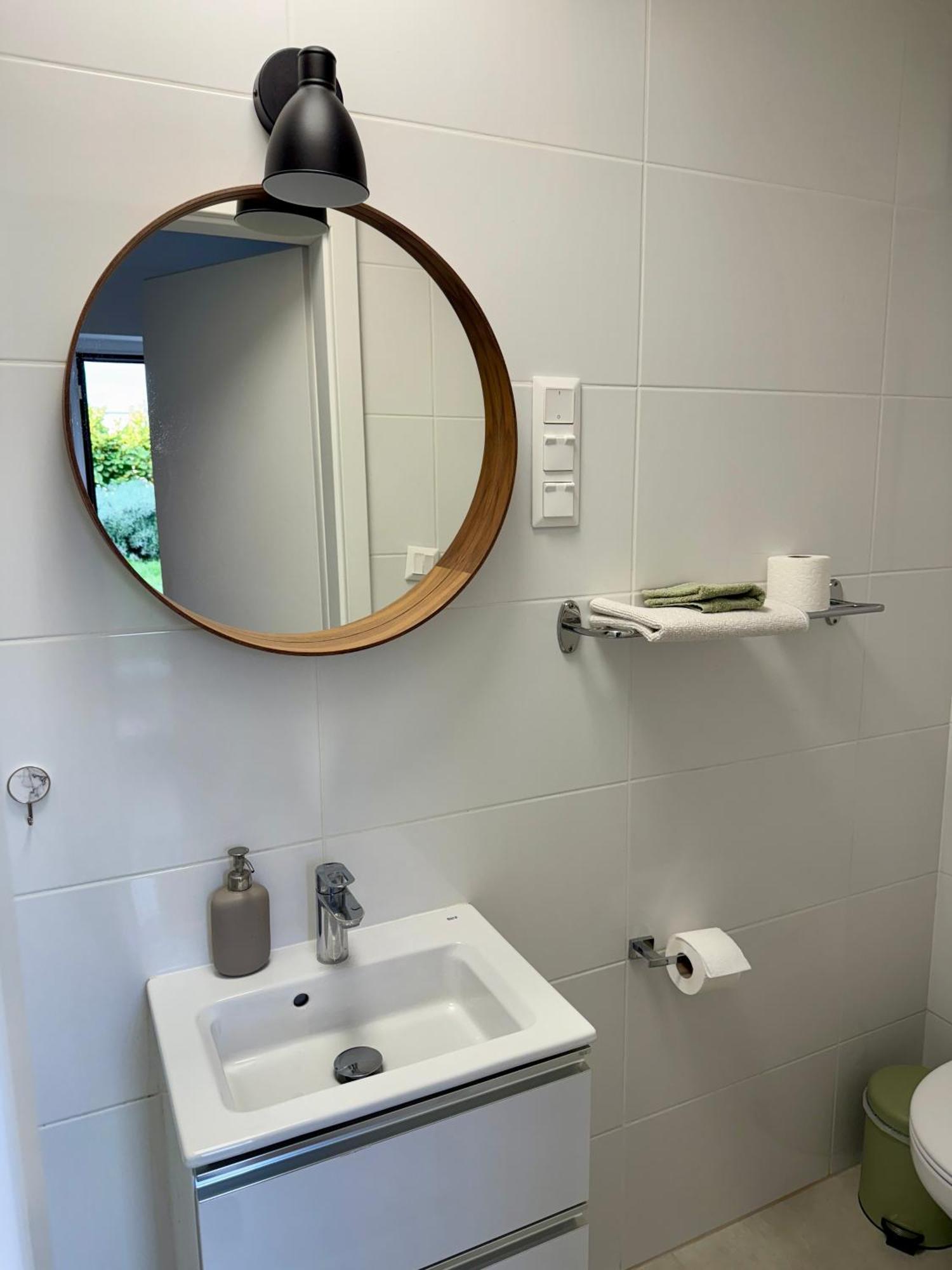 R77 Apartment Downtown - Penthouse Будапеща Екстериор снимка